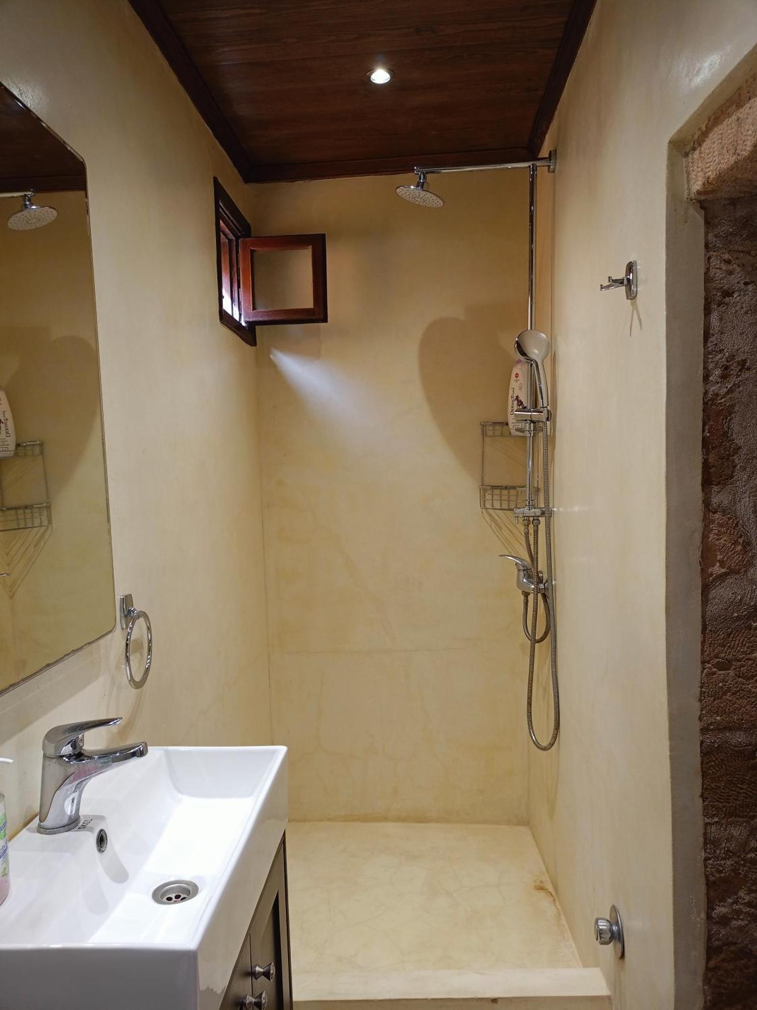 Kissamitakis Guesthouses Kouzina Klimataria Kamara Monemvasía Eksteriør billede