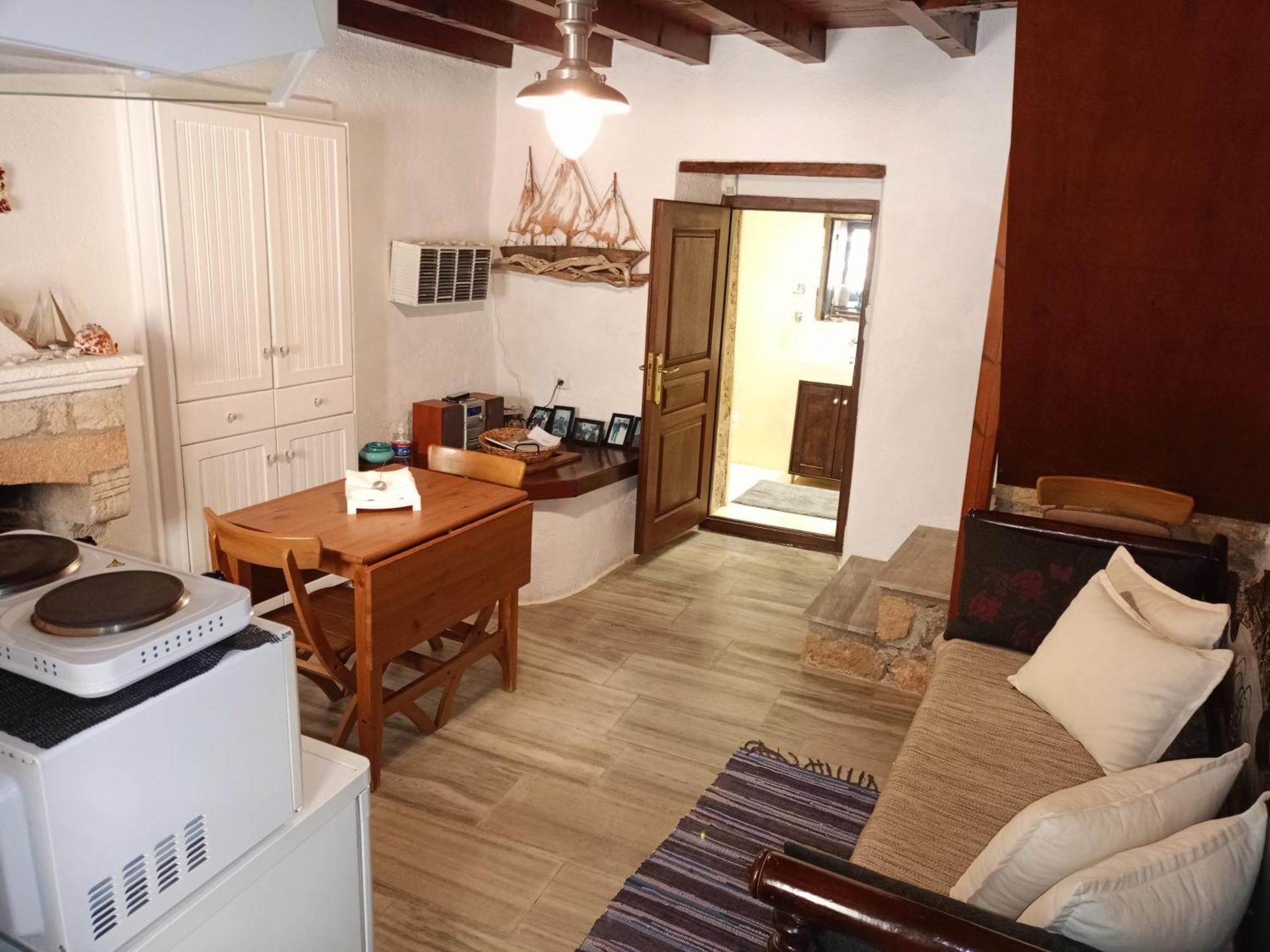 Kissamitakis Guesthouses Kouzina Klimataria Kamara Monemvasía Eksteriør billede